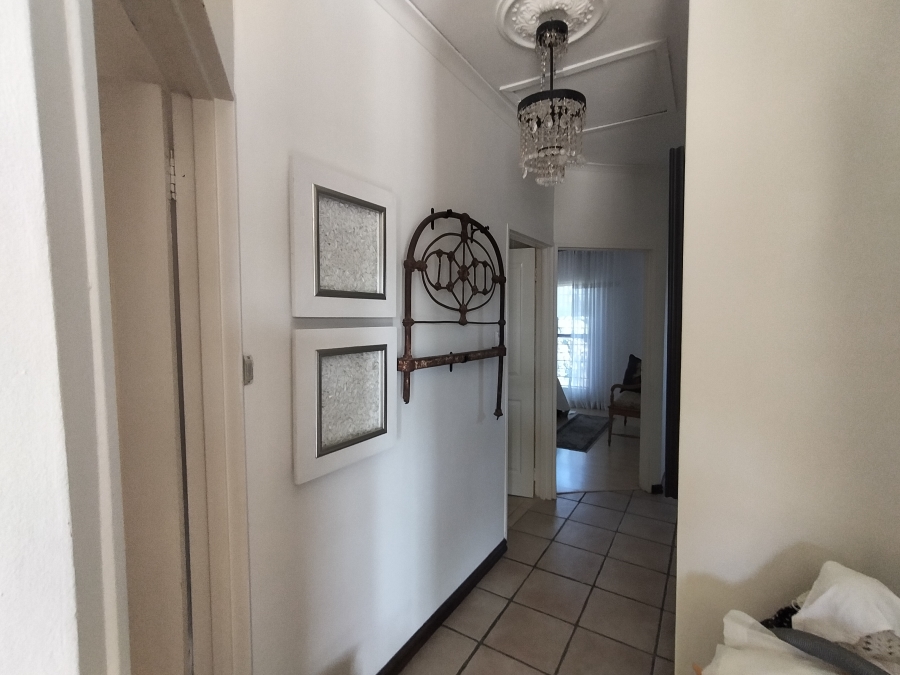 To Let 4 Bedroom Property for Rent in Haasendal Western Cape